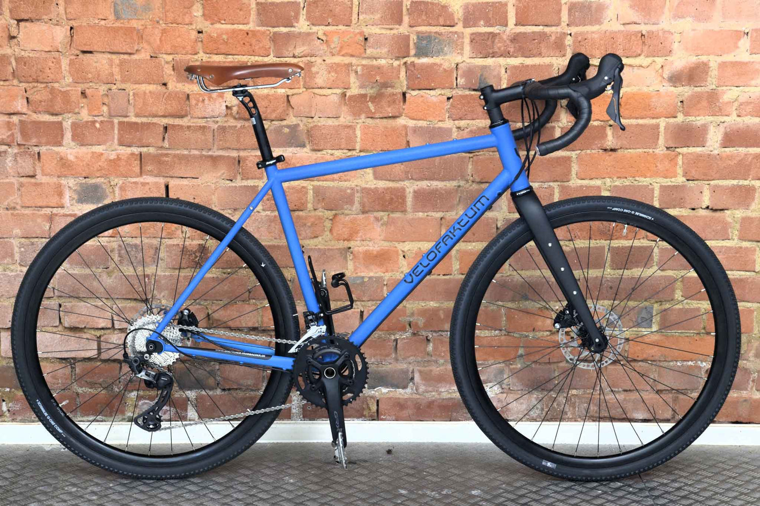 Gravelbike CrMo mit Shimano GRX 600 und Brooks Ledersattel